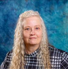 Lisa Whitacre's Instagram, Twitter & Facebook