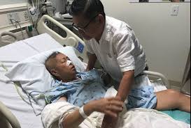 Sumsum tulang adalah sebuah materi atau zat yang lunak yang terletak di bagian tengah tulang. Donor Sumsum Tulang Belakang Ini Penjelasannya Orami