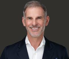 Jeffrey Strunk's Instagram, Twitter & Facebook