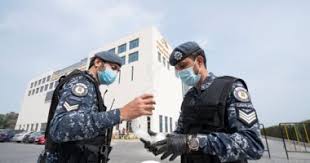 تقديم القوات الخاصة للأمن والحماية 1442 من عمليات البحث المهمة بداخل المملكة العربية السعودية؛ وذلك بعدما أعلن القطاع التابع لوزارة الداخلية السعودية، عن فتح باب القبول والتسجيل على الوظائف العسكرية في العام الحالي. Ø¯Ø§Ø®Ù„ÙŠØ© Ø§Ù„ÙƒÙˆÙŠØª Ø§Ù„ØªØ¹Ø§Ù…Ù„ Ù…Ø¹ Ù…ØªÙ‡Ù… Ù…Ø³Ù„Ø­ Ø£Ø·Ù„Ù‚ Ø§Ù„Ù†Ø§Ø± Ø¹Ù„Ù‰ Ø³ÙŠØ§Ø±Ø© Ù…Ø¯ÙŠØ± Ø§Ù„Ù‚ÙˆØ§Øª Ø§Ù„Ø®Ø§ØµØ© Ø§Ù„ÙŠÙˆÙ… Ø§Ù„Ø³Ø§Ø¨Ø¹