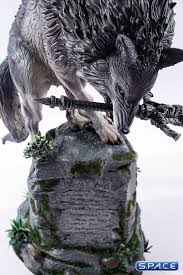 The danger lies in the lengthy attack range, but by sitting under sif , she will miss completely. Sif The Great Grey Wolf Statue Dark Souls