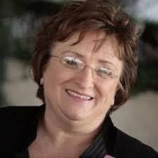 Carla Risner's Instagram, Twitter & Facebook