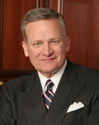 Robert Reardon's Instagram, Twitter & Facebook