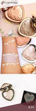 Too Faced Love Light Highlighter In 2020 Love And Light Highlighter Highlighter Makeup