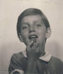 Sara Hartsuff's Instagram, Twitter & Facebook