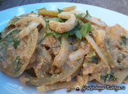 салат из зеленых помидор с грецкими орехами на зиму Salat Iz Zelenyh Pomidor S Orehami
