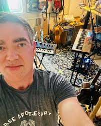 Ben Mullin (@benjaminmulligram) • Instagram photos and videos