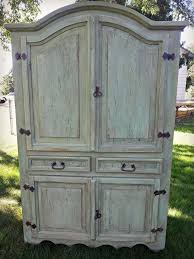 Pin By Marian Leen On Painted Furniture Ideas Mexican Pine Furniture Pine Furniture Makeover Rustic Pine Furniture