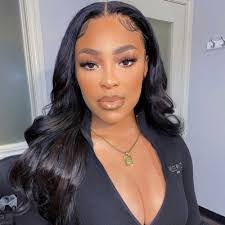 Cara Alday's Instagram, Twitter & Facebook