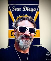 Gared Steinke picking up his weapon of choice for '25🔥🏁🔥 Yes, Gared  still has his 2-strokes as well!