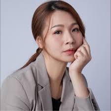 今日初體驗～ 來到客人陽明山的豪宅拍全家福👪 #好塞雷#超大庭園#好有外國的感覺| Vanessa.Hui Makeup Studio