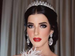 Hal ini seperti yang dianjurkan oleh islam di dalam q.s ali imran/3:134. 10 Hal Yang Perlu Diperhatikan Soal Makeup Pengantin Agar Tampil Menawan Wedding Market