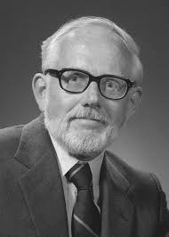 Waterloo Remembers President Emeritus Douglas Wright