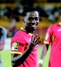 لقاء مع عبدالرحمن محمد بعد حفله الأول في مصر. Ù…Ø­Ù…Ø¯ Ø¹Ø¨Ø¯ Ø§Ù„Ø±Ø­Ù…Ù† Ø¹Ù„Ù‰ Ø¨Ø¹Ø¯ Ø®Ø·ÙˆØ§Øª Ù…Ù† Ø§Ù„Ù…ÙˆÙ„ÙˆØ¯ÙŠØ© ØµØ­ÙŠÙØ© Ø§Ù„Ø³ÙˆØ¯Ø§Ù†ÙŠ