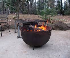 Customized cast ductile iron fire pit bbq grill manufacturers. 35 Metal Fire Pit Designs And Outdoor Setting Ideas Iron Fire Pit Cast Iron Fire Pit Fire Pit Uses
