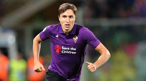 Он играет на позиции правый вингер. Fiorentina Tegaskan Federico Chiesa Tak Dijual Topskor