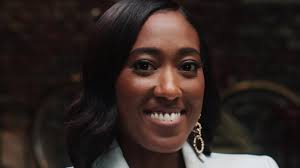 Watch Founding in Color Season 2, Episode 2: Building a Business