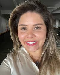 Photo by Val Leal (@vallealoficial) · November 27, 2025