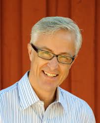 Crestcom International