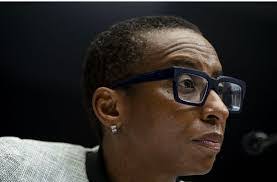 Nicole Dowdell's Instagram, Twitter & Facebook