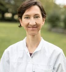 Ärzte und Stationsleitung