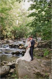 Spence Cabin Wedding In The Great Smoky Mountain National Park In Gatlinburg Tennessee A Desti Cabin Wedding Wedding Locations Outdoor Smoky Mountain Wedding