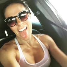 Yellowjackets show discussion