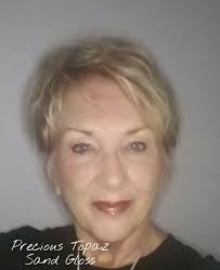 Big day for my sister. She a doctor. Good afternoon