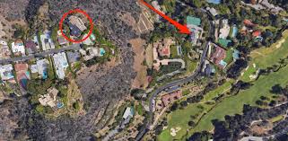 Musk's portfolio of houses was centralized in los angeles, though one house is in northern california, near san jose, is still on the market, listed for $35 million. See Inside Elon Musk S Bel Air Mansions Money