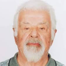 İskenderun Gazeteciler Cemiyeti Yönetim Kurulu Üyesi ve Körfez Gazetesi  Sahibi Erdal Yılmaz'ın babası emekli Öğretmen Ferit Yılmaz vefat etti.  Ferit Yılmaz'ın cenazesi 9 Temmuz Pazar günü saat 12.00'da Gelişim  Hastanesi'nden alınarak Çankaya