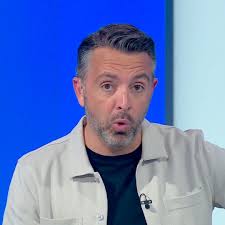 BREAKING: 3-1 favourite City of Troy wins The Derby at Epsom 🏇