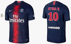 Bisher äußerte sich neymar nicht zu seinem wechselwunsch. Trikot Kinder Paris Saint Germain 2018 2019 Home L1 Neymar Jr 10 152 Amazon De Bekleidung