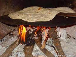 Yemek Sacda Ekmek Pisirmek 4 Ekmekler Yemek Tarifleri Yemek