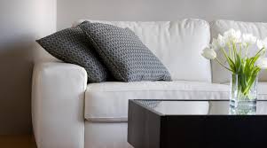 Black and white couch pillows. Throw Pillows Shopping Guide 5 Black And White Throw Pillows 10 Stunning Homes