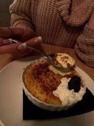 If you travel with an airplane (which has average speed of 560 miles) from plymouth to cork, it takes 0.39 hours to arrive. Cork Table Kitchen And Bar Restaurant 23 Court St Plymouth Ma 02360 Usa