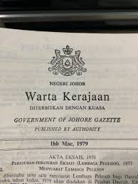 This free logos design of jata negeri johor logo ai has been published by pnglogos.com. Warta Kerajaan Negeri Johor Antiques Vintage Collectibles On Carousell