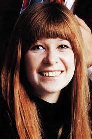 Rita lee faz 73 anos com música inédita no horizonte de 2021. Pin Em Segura O Rojao