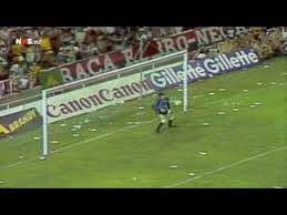 Perhaps a question for psychologists to argue over, but one thing was certain for this ten year old, as espana 1982 kicked off, it was love at first sight. Eder Brazil Vs Ussr 2 1 First Round World Cup 1982 Youtube