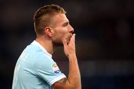 Todo sobre ciro immobile, noticias en imagenes, fotos, videos, audios, infografias, interactivos y resumenes de ciro immobile marcó este sábado su gol número 36 y se llevó la bota de oro 2020. Lazio Rom Ciro Immobile Unterschreibt Rentenvertrag Bei Lazio Rom Und Kassiert Gehaltserhohung