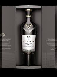 Pin By Hoangmanh On Packaging Whisky Bottle Whisky Whiskey Packaging