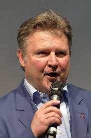 Update information for michael ludwig ». Datei Michael Ludwig Buchmesse Wien 2018 Jpg Wikipedia