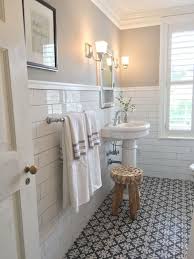 60 Inspiring Classic And Vintage Bathroom Tile Design Bathrooms Remodel Bathroom Design Bathroom Tile Designs
