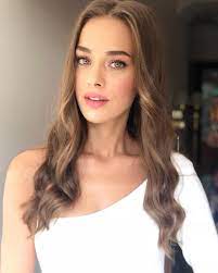 Maalesef kullandığım ilaç bağışıklığımı düşürüyor. 32 Bensu Soral Ideas Turkish Actors Actresses Turkish Beauty