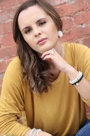 Lindsey Gaston's Instagram, Twitter & Facebook