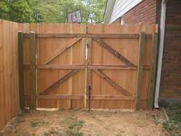 A skill that you require a wire fence panel vinyl gate3 rail fence. Building Quality Wood Gates The Fence Guy Of Louisville