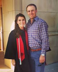 Can he get hot at the u.s jordan spieth reacts to missing a putt during the second round of the memorial tournament on june 1. Jordan Spieth Wife Meet The Childhood Sweetheart And Brunette Beauty By Golf Star S Side Golf Sport Express Co Uk