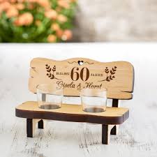 .zu feiern, sind die geschenke zur diamantenen hochzeit gewöhnlich weiße diamanten. Geschenkideen Zur Diamanthochzeit 60 Hochzeitstag