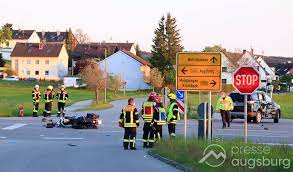 Von nun an stehen uns weitere behandlungsräume zur verfügung. B300 Bei Gessertshausen Motorradfahrer Bei Zusammenstoss Lebensgefahrlich Verletzt Presse Augsburg