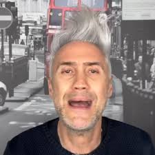 MERITO DAVVERO 3 MILIONI DI FOLLOWERS?! 🥹❤️ Da oggi su Instagram siamo 3  milioni!!! Yeeeee 😍 In questo traguardo che condivido con voi c'è la mia  “capatosta” nel voler raggiungere con la