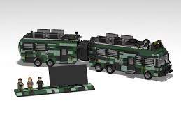 Don't go into the long list of tropes in the lost world: Jurassic Park Lost World Mobile Lab Rv